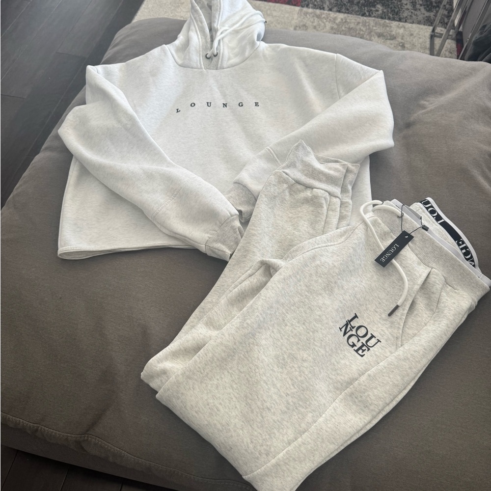 Lounge Women's Light Gray Hoodie & Sweatpants Set - Picture 2 of 7